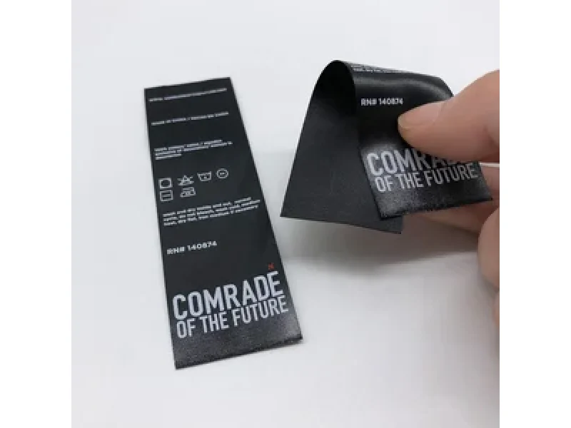 étiquettes d'entretien présenté comme exemple de fabrication d étiquette textile avec exemple d étiquette textile tissée